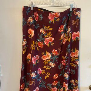 Silky floral skirt